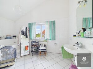 1 OG Badezimmer